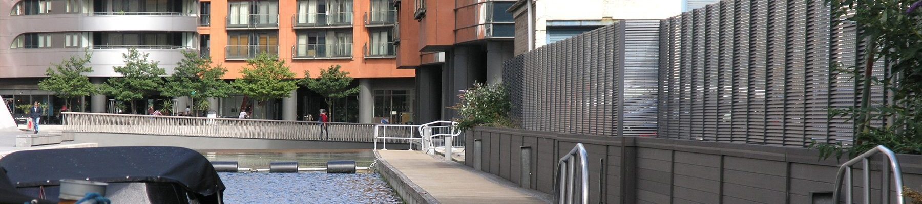 Banner Italia 80 fence louvre Merchants Square Paddington 01 Banner Italia 80 fence louvre Merchants Square Paddington 01