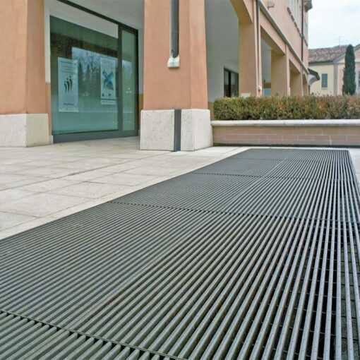 Barrot floor grating It