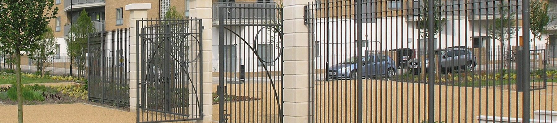 Modena fence railing Market Estate 01 Modena fence railing Market Estate 01