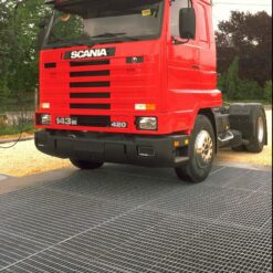 PLX 22x66 steel grating vehicle loading2
