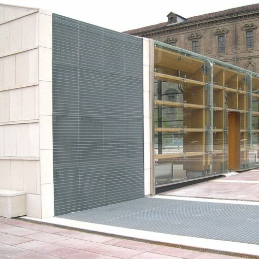 EF Piazza 25x76 05