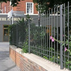 Modena bespoke railing Southwark 02