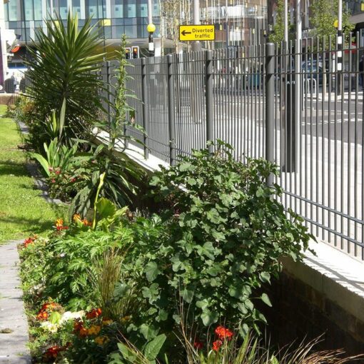 Modena bespoke railing Southwark 11