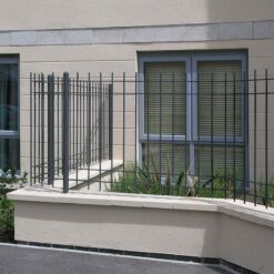Modena bespoke railing Springhead Park Ebbsfleet 02