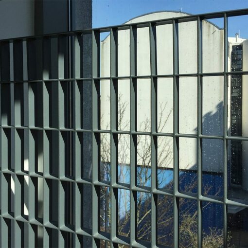 Alto 55 pressure locked grating 1