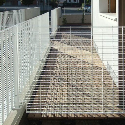 Torino 22 steel grating fence white 3