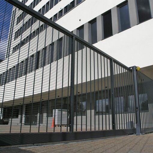 Torino steel grating fence perimeter security Channelsea House 111