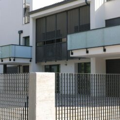 Verona security grating fence