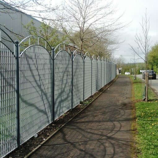 Roma 3 customised grating fence Pensnett Estate 6a