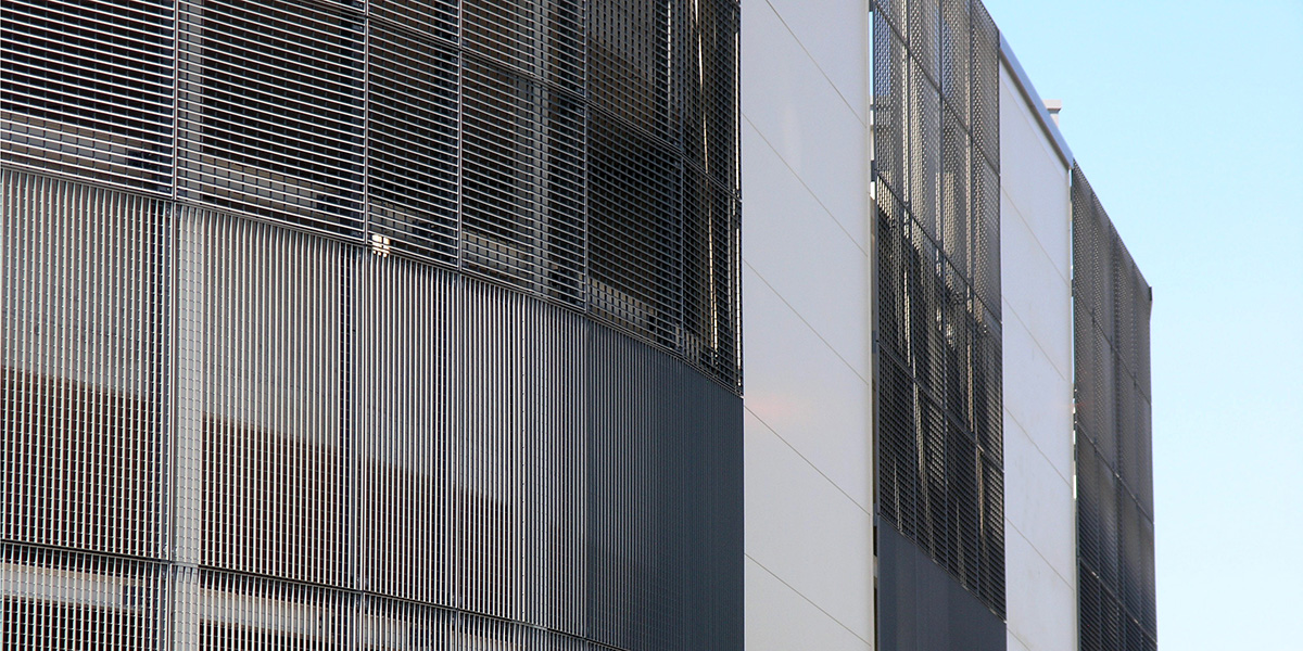 Steel grating and louvre external screens Sainsburys Redhill news1 Steel grating and louvre external screens Sainsburys Redhill news1