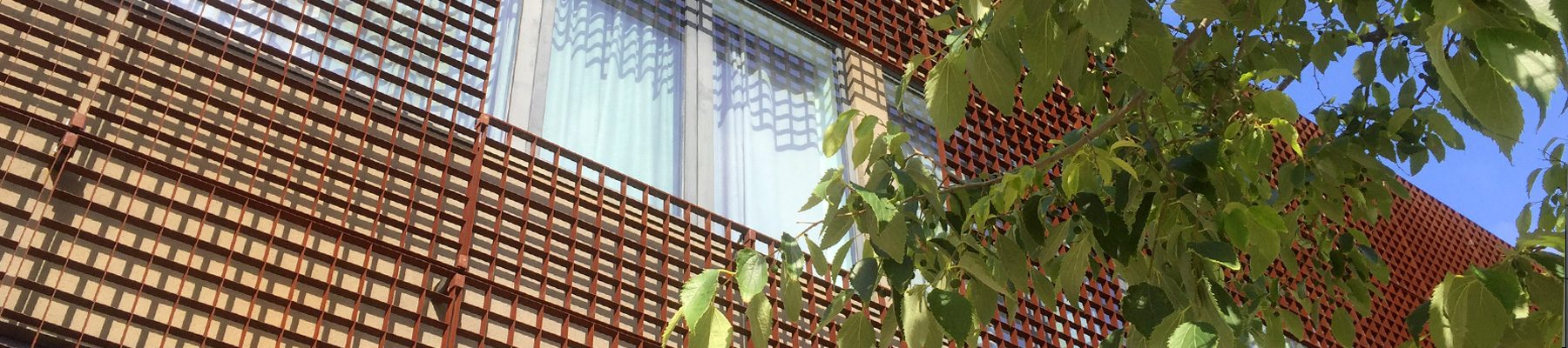 Quattro 99 corten pressure locked grating banner1 Quattro 99 corten pressure locked grating banner1