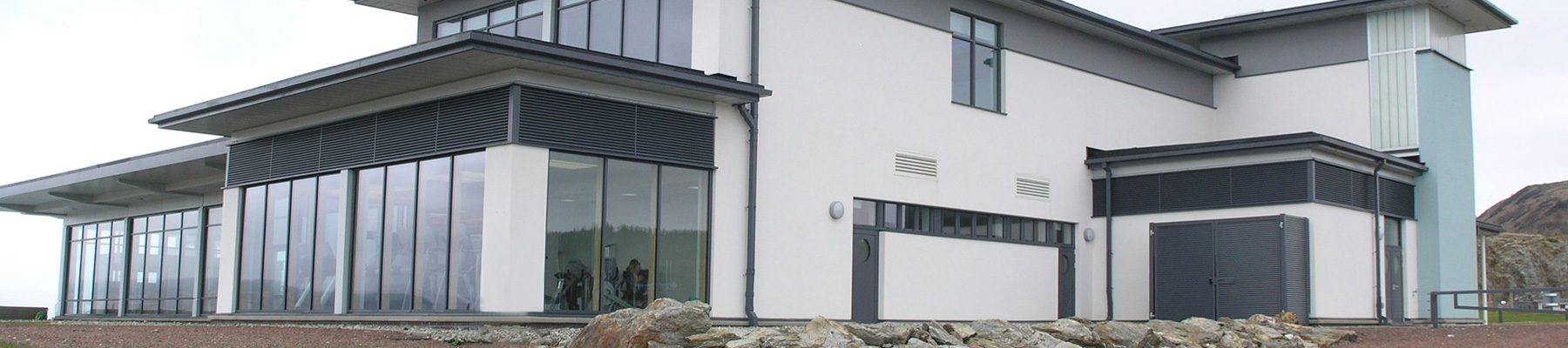 Steel Louvred Screen plant housing Italia 100 Portavadie 1 banner b Steel Louvred Screen plant housing Italia 100 Portavadie 1 banner b