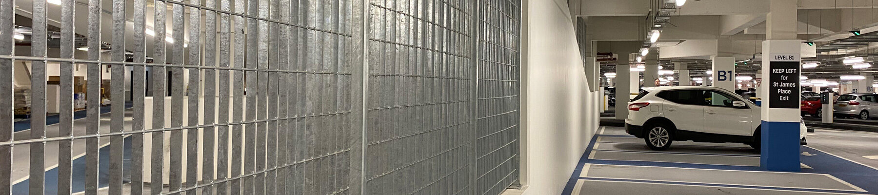 Stereo 4 security grating screen car park banner Stereo 4 security grating screen car park banner